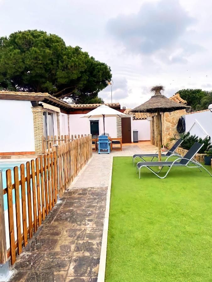 Chalet con piscina privada y barbacoa Villa Chiclana de la Frontera Exterior foto