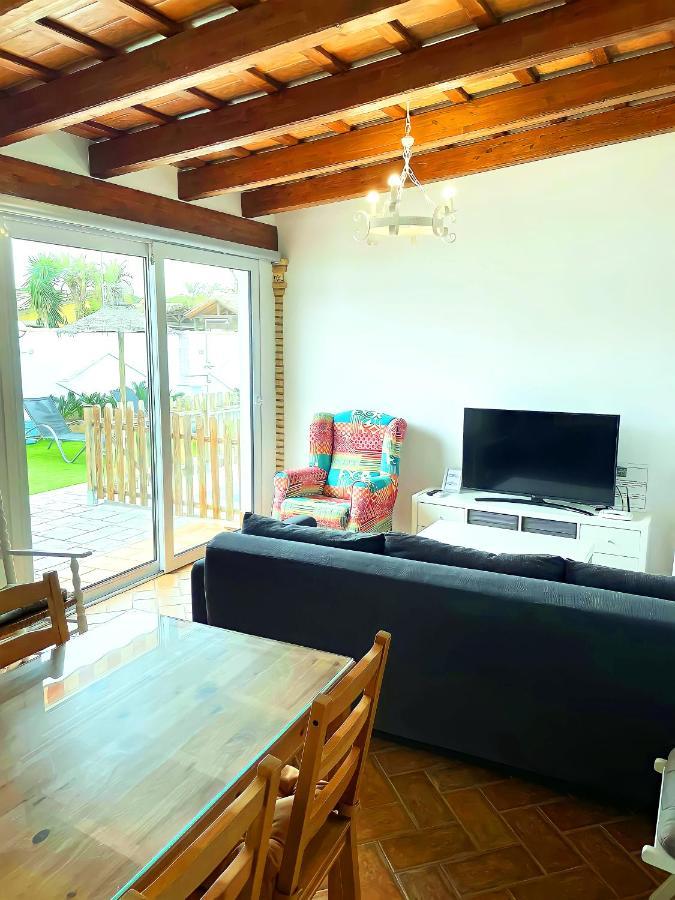 Chalet con piscina privada y barbacoa Villa Chiclana de la Frontera Exterior foto