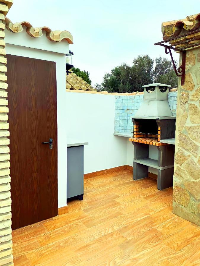 Chalet con piscina privada y barbacoa Villa Chiclana de la Frontera Exterior foto